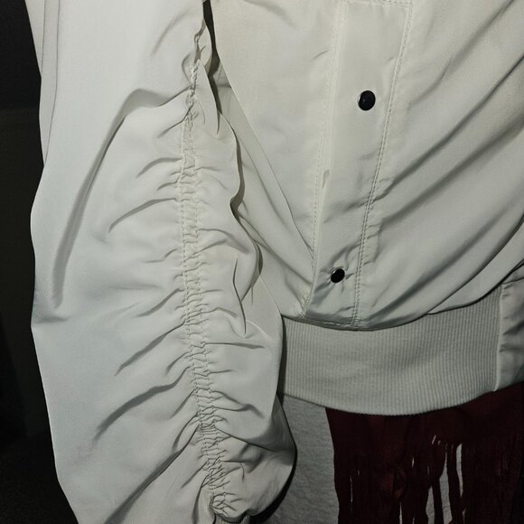 ATHLETA White Hooded Jacket Warm-up Size L - Picture 6 of 15